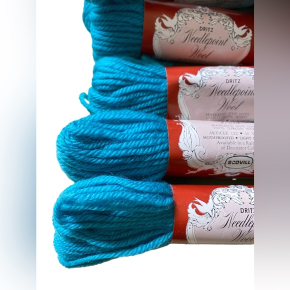 Turquoise VTG NOS Scovill Dritz Luxury 100% Virgin Wool Needlepoint 40 yds - Picture 2 of 5